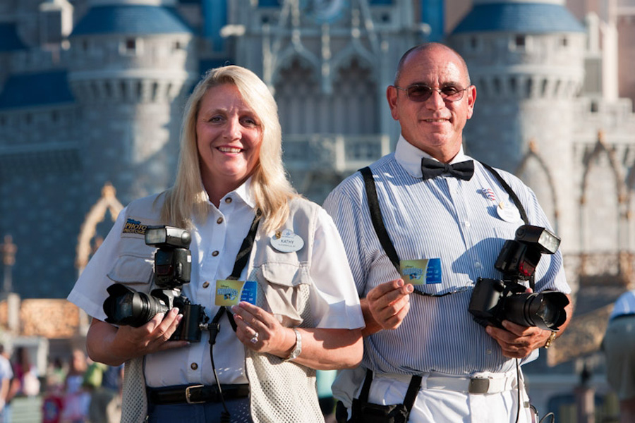 Resultado de imagem para photopass photographers