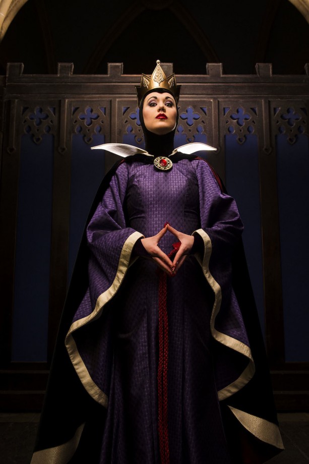 Villain’s Gallery: The Wicked Queen from ‘Snow White’ | Disney Parks Blog