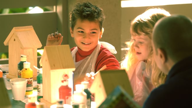 Just For Kids Disney S Vero Beach Resort Kids Activities At Disney S Vero Beach Resort 2 Children Paint Wooden Birdhouses