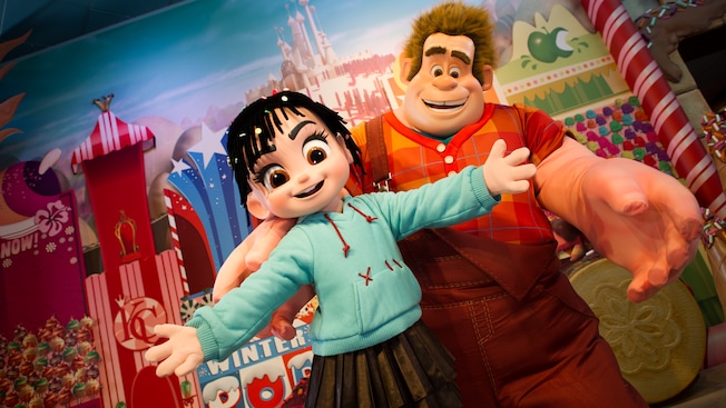 Ralph and Vanellope in front of a backdrop at Disney's Hollywood Studios