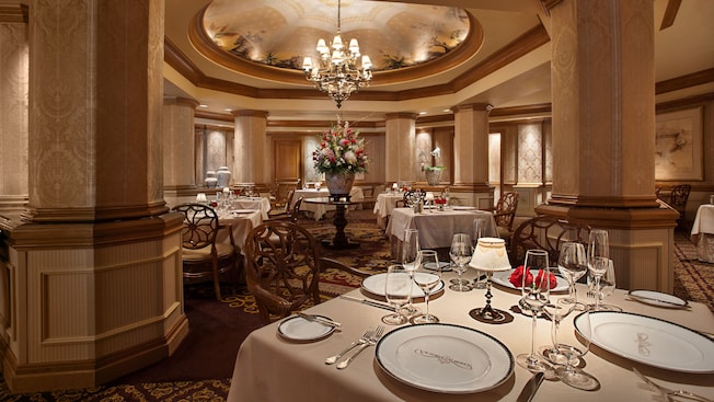 Victoria & Albert's dining room Victoria & Albert's dining room