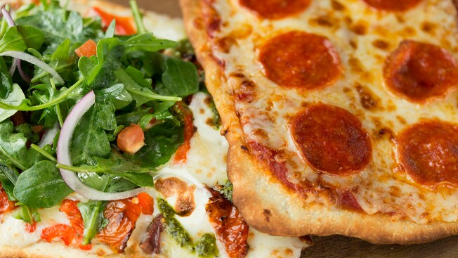 Pizzafari | Dining | Walt Disney World Resort