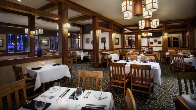 Yachtsman Steakhouse | Walt Disney World Resort