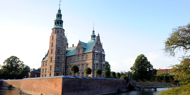 Denmark's Frederiksborg Castle Denmark's Frederiksborg Castle