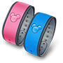 Ícone de uma MagicBand rosa e azul Ícone de uma MagicBand rosa e azul